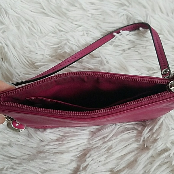Coach wristlet - Picture 2 of 4
